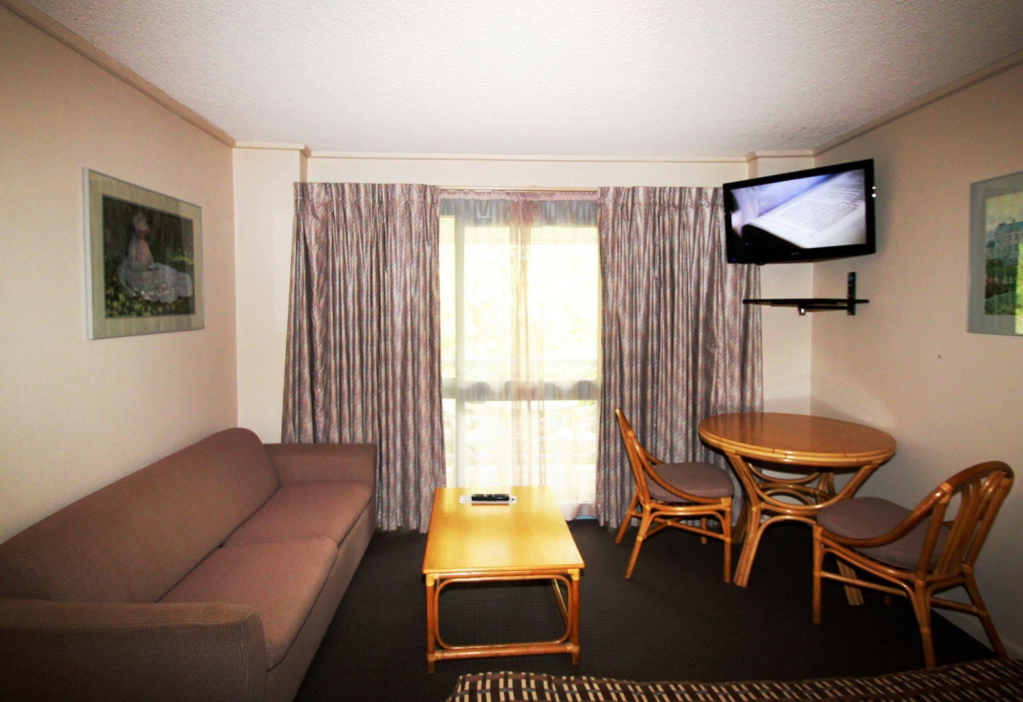 Beaumaris Bay Motel Екстериор снимка