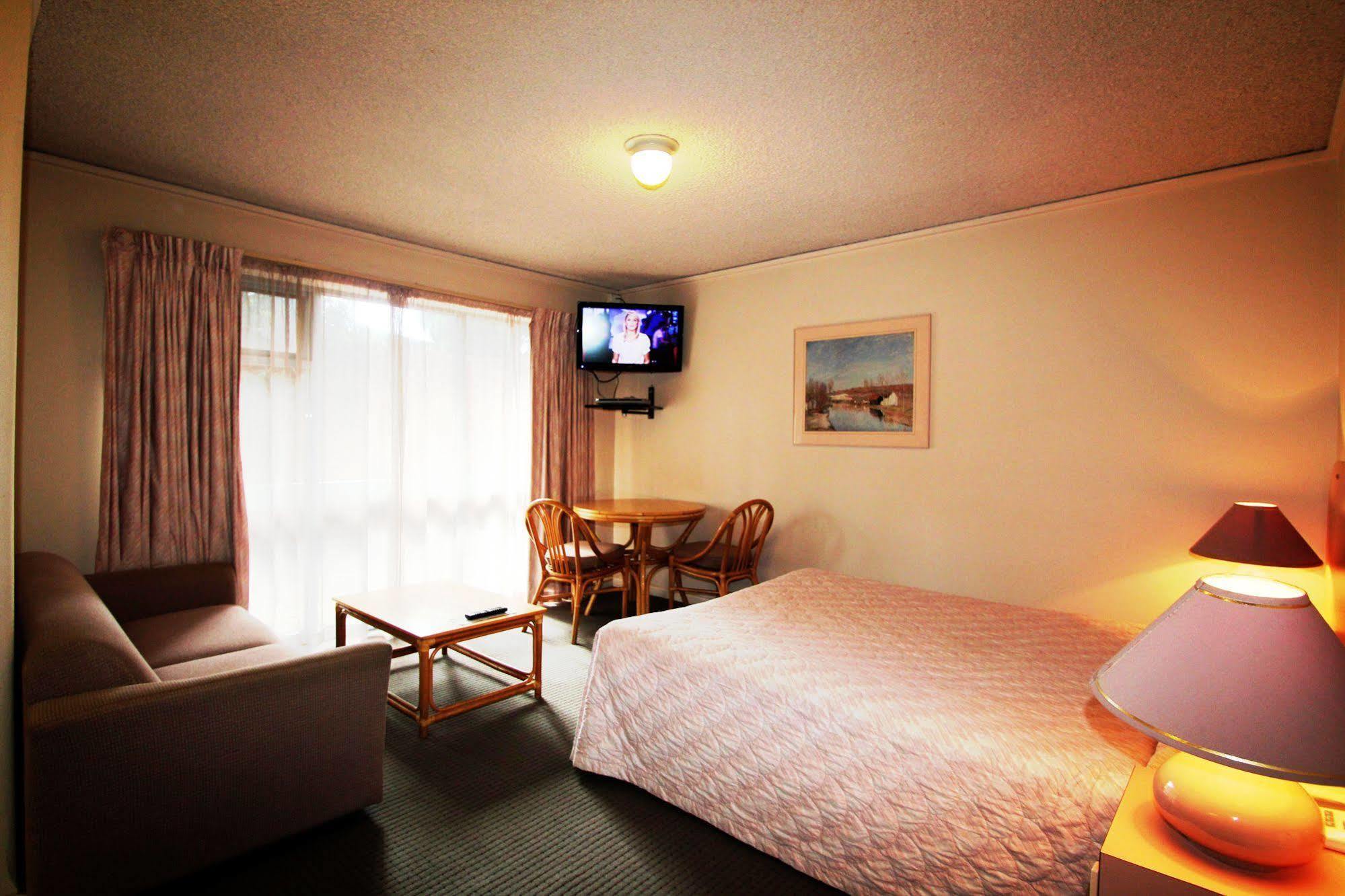 Beaumaris Bay Motel Екстериор снимка