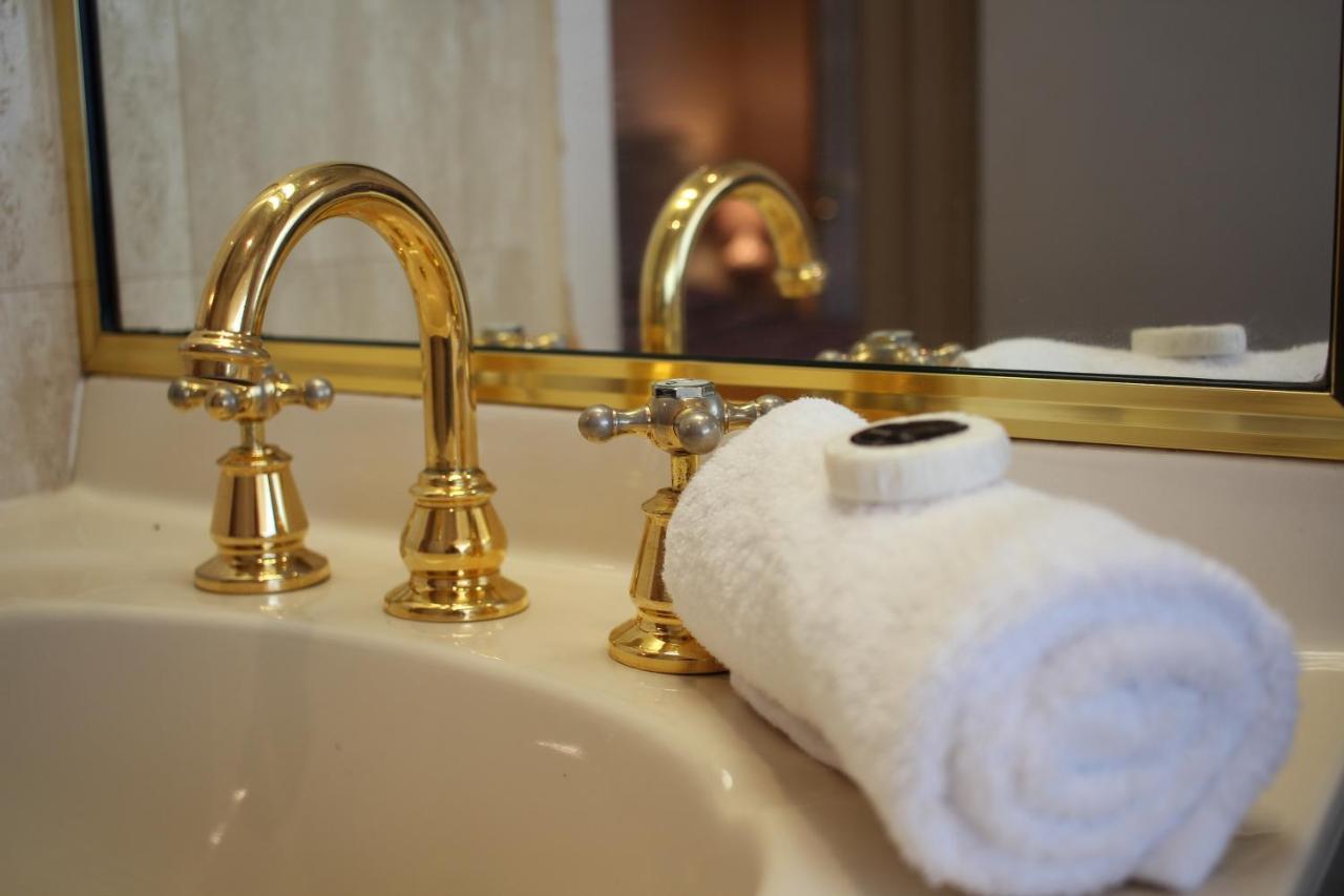 Beaumaris Bay Motel Екстериор снимка